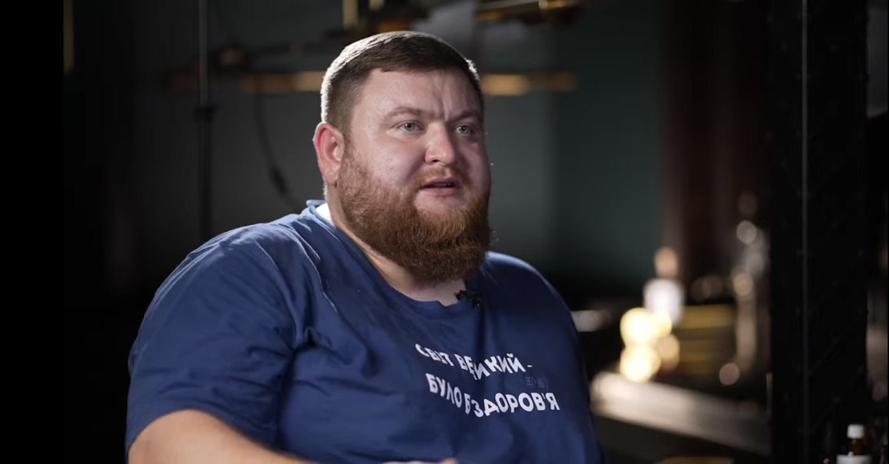 "Где мы броник такой найдем?" Жогло из "Варʼятів" рассказал, как проходил комиссию в военкомате
