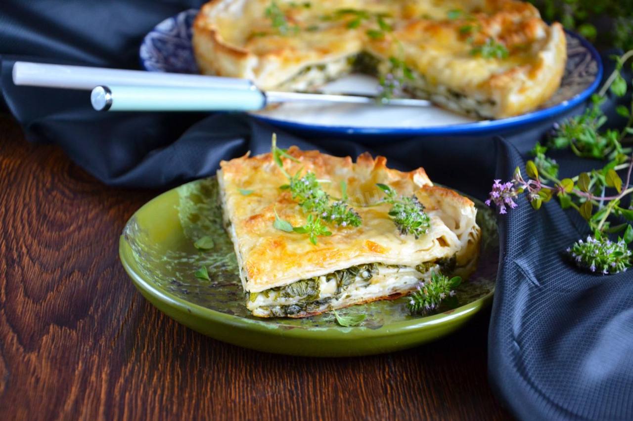 Вкусный пирог из лаваша и сыра за 10 минут: рецепт на скорую руку