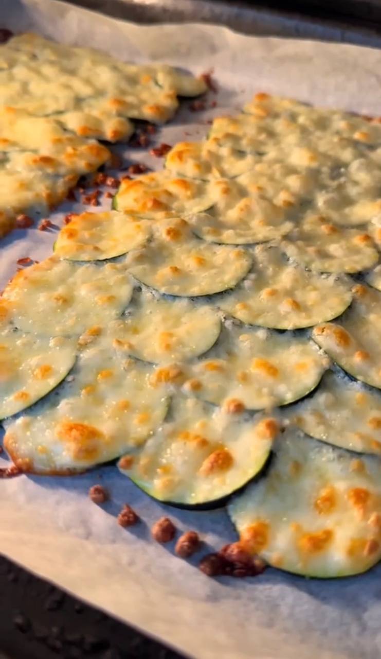 Вкусный сэндвич из кабачков, который станет вашим любимым: готовится очень легко