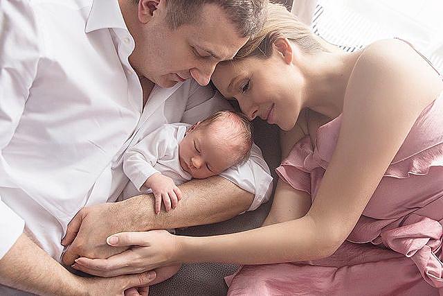 Горбунов растрогал милыми фото з 5-летним сыночком: "ты сделал нас з мамою самыми счастливыми людьми на свете!"