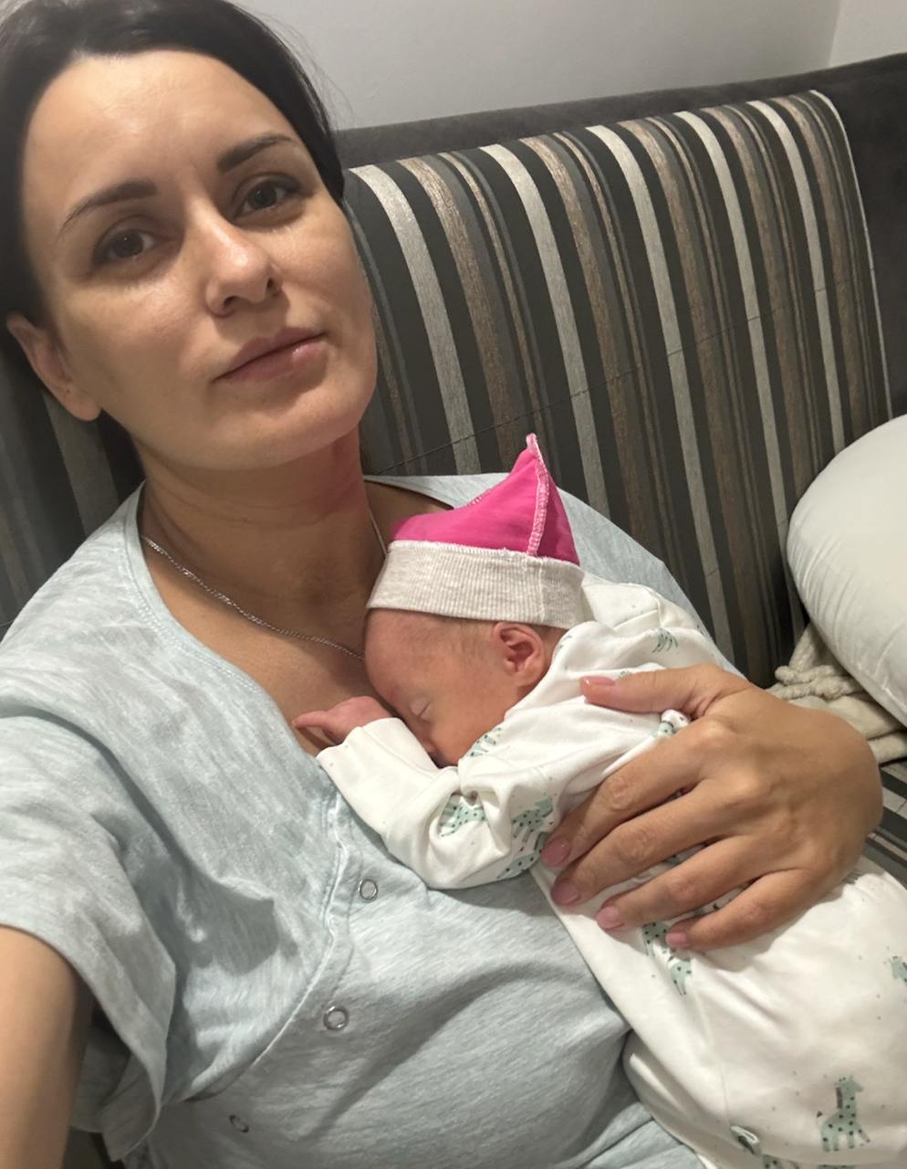 "Перші два тижні зовсім не спали". Ліза Глінська розповіла, хто допомагає їй у декреті