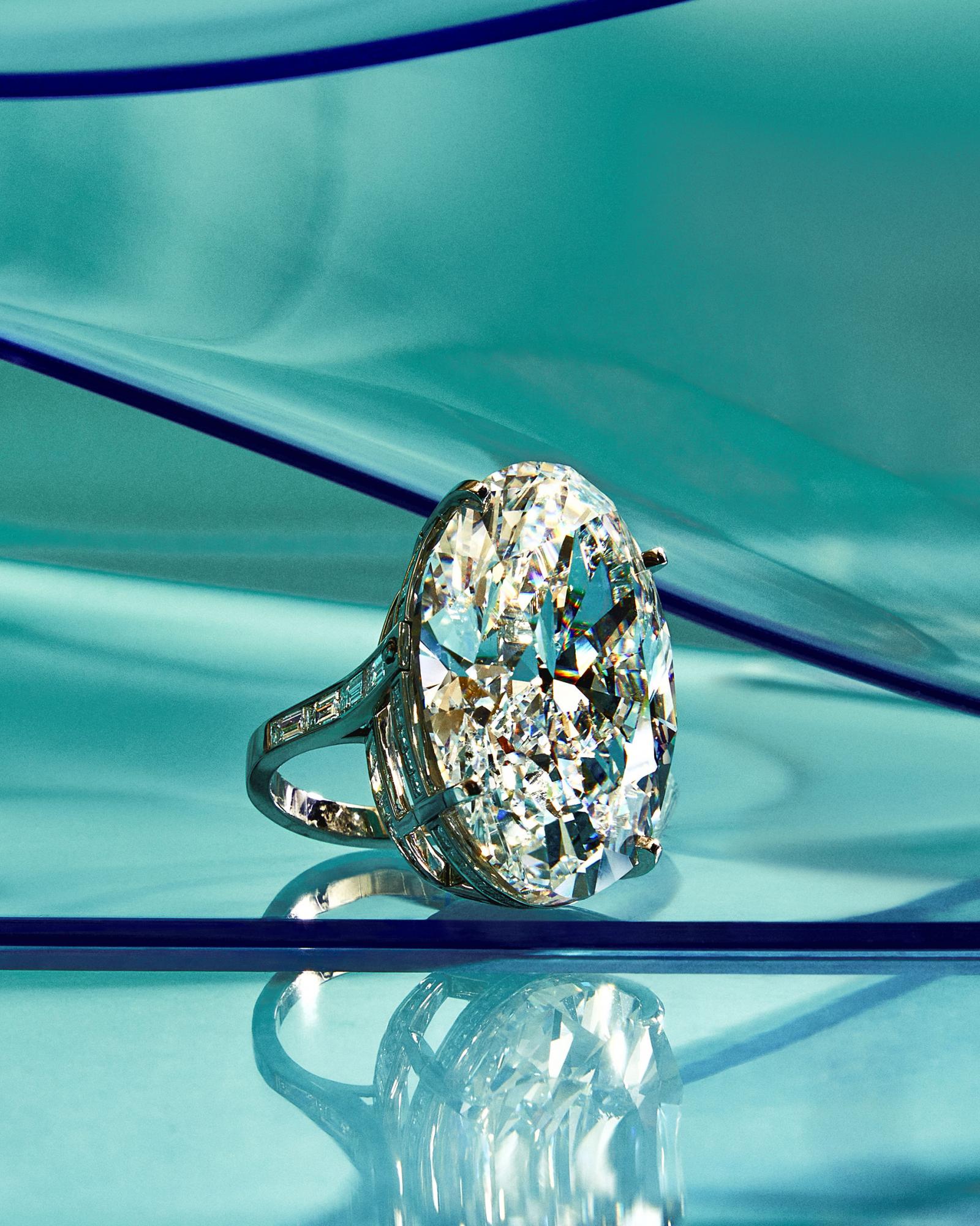 Показали, как выглядит самое дорогое украшение в истории Tiffany: фото красоты за 30 миллионов долларов
