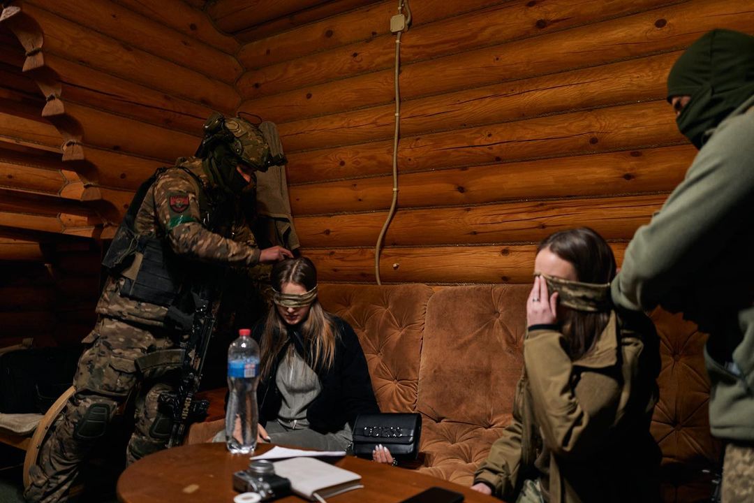 Військовий освідчився дівчині прямо на лінії зіткнення: зворушливі фото