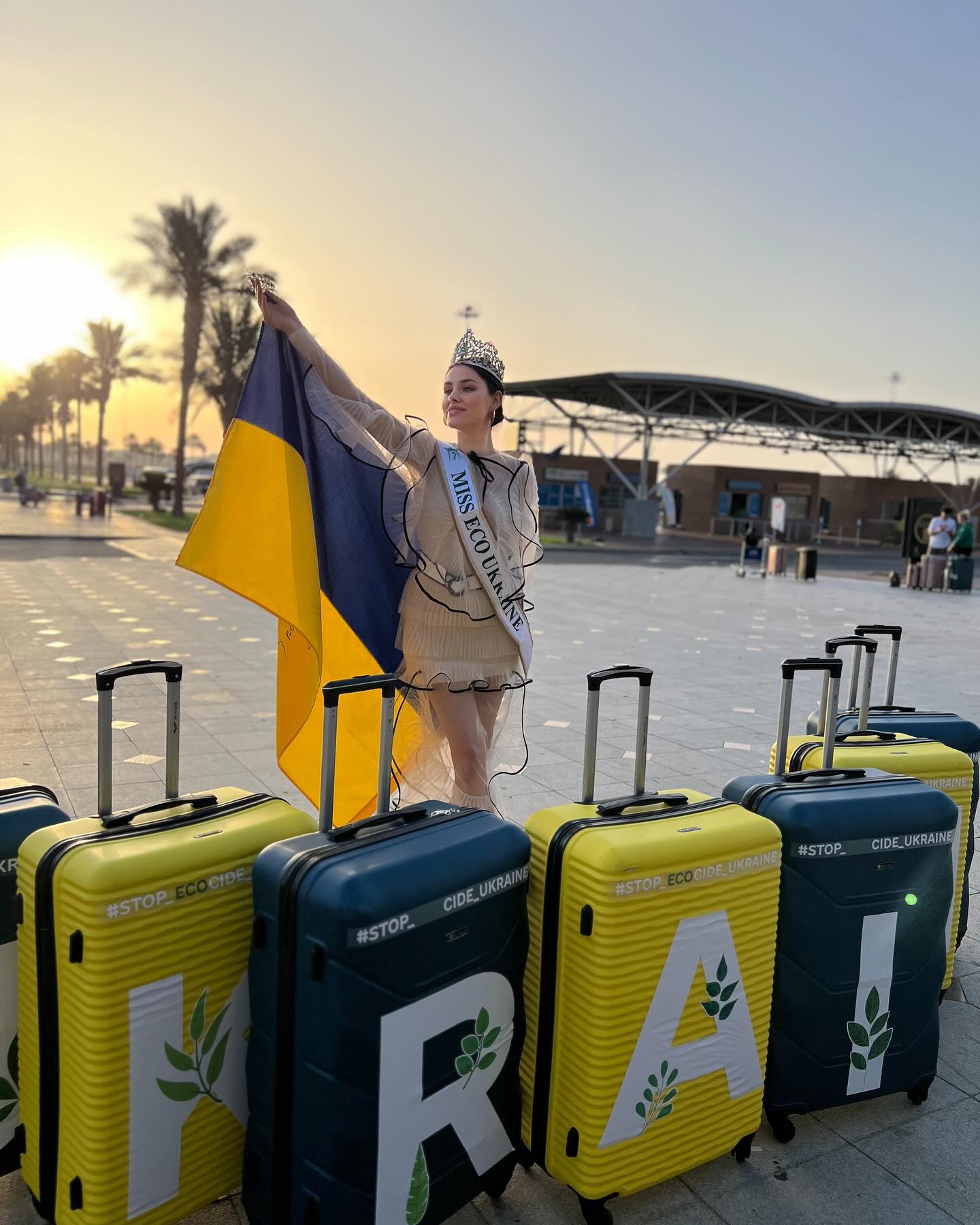 В каком наряде Ангелина Усанова прибыла в Египет на Miss Eco International 2024