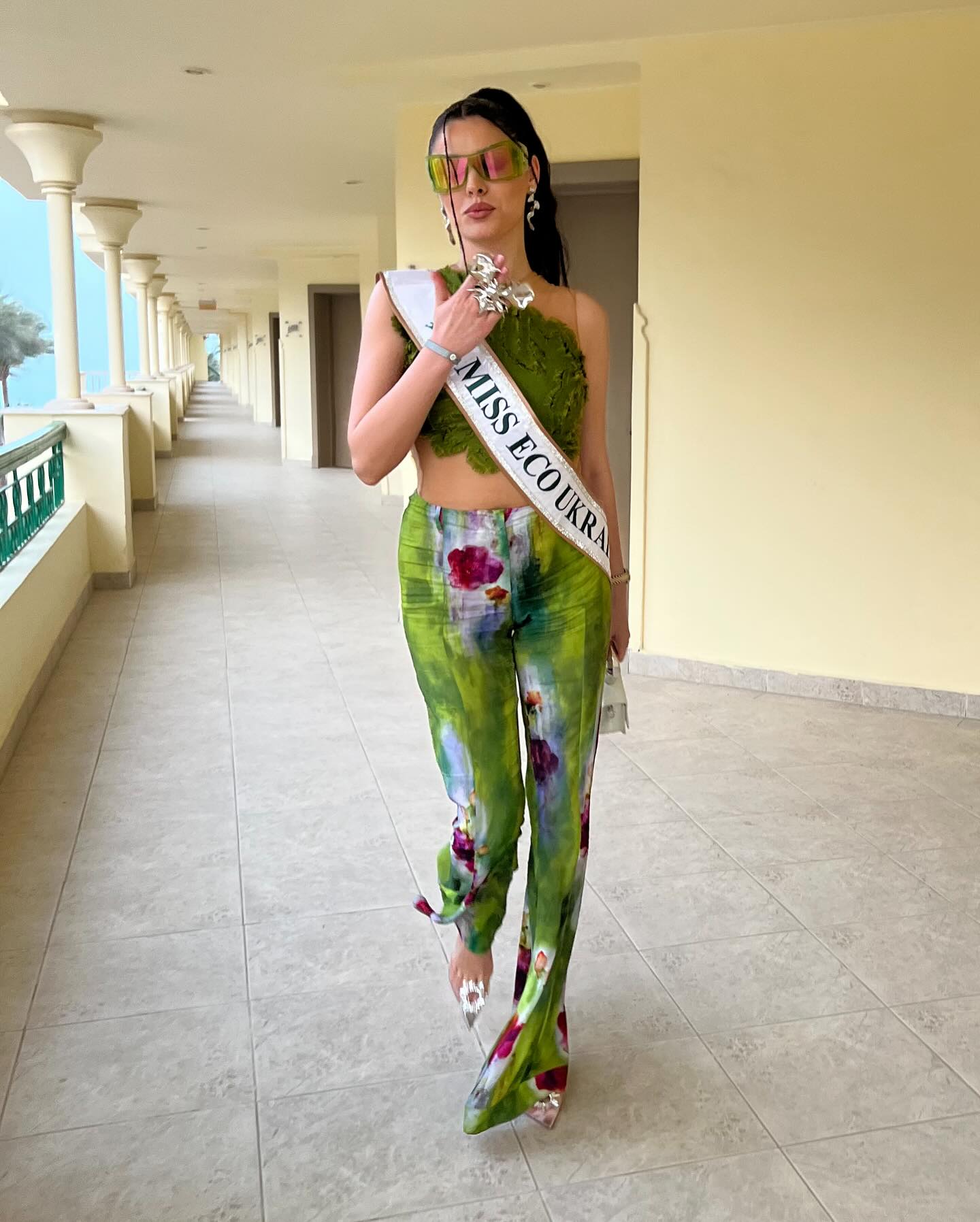 В каком наряде Ангелина Усанова прибыла в Египет на Miss Eco International 2024