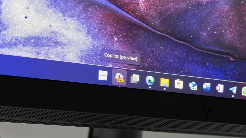 Сможет общаться на естественном языке. Microsoft готовит "революционную" Windows с искусственным интеллектом