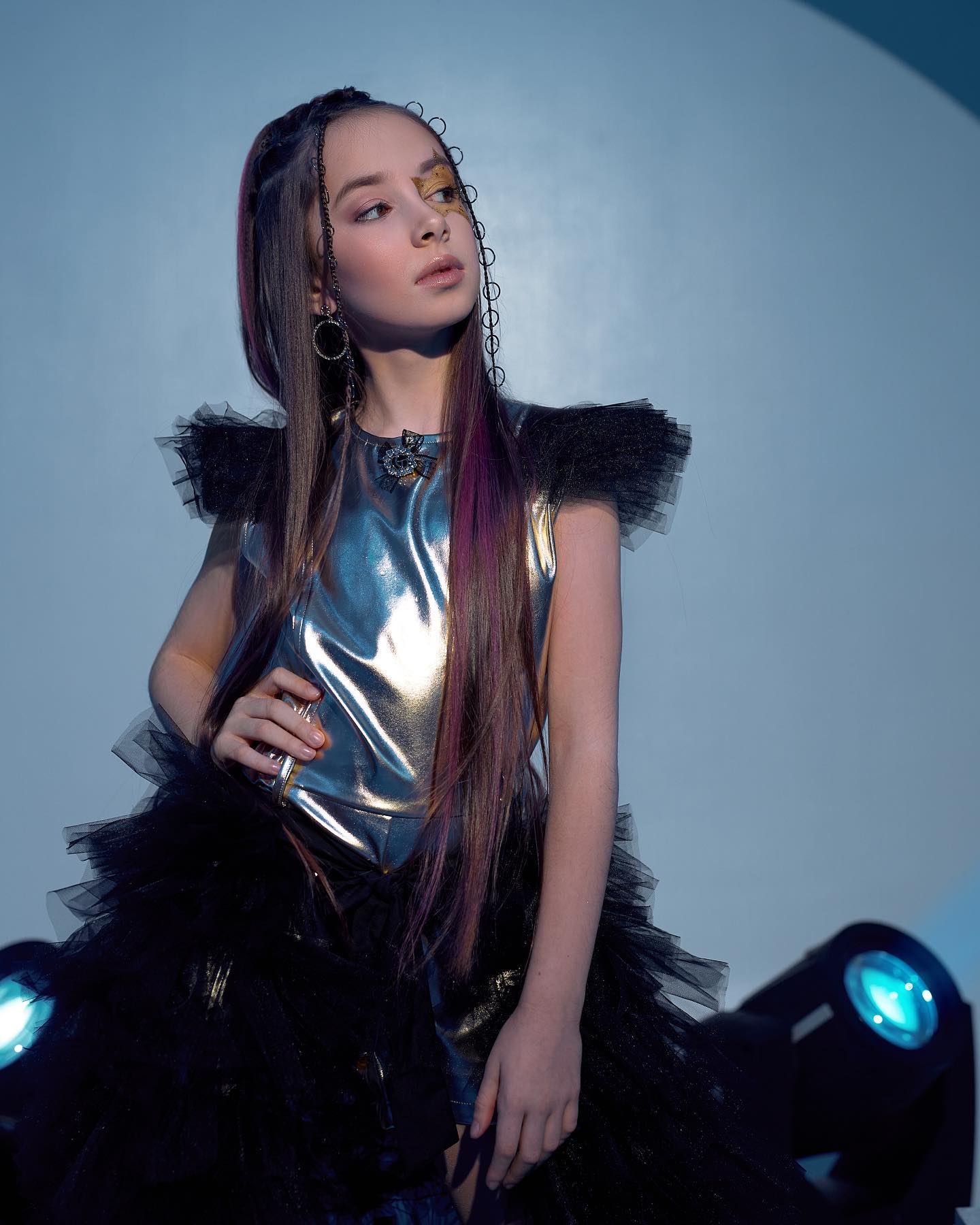 Співачка Vlada К розсекречує секрети покоління Z: швидке дорослішання, навчання за кордоном і критичне мислення