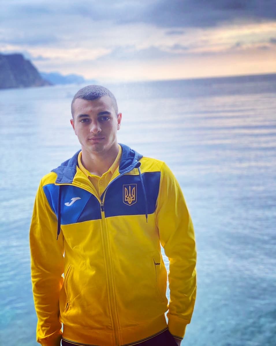 Украинец побил россиянина и стал чемпионом мира по боксу: яркие фото и видео